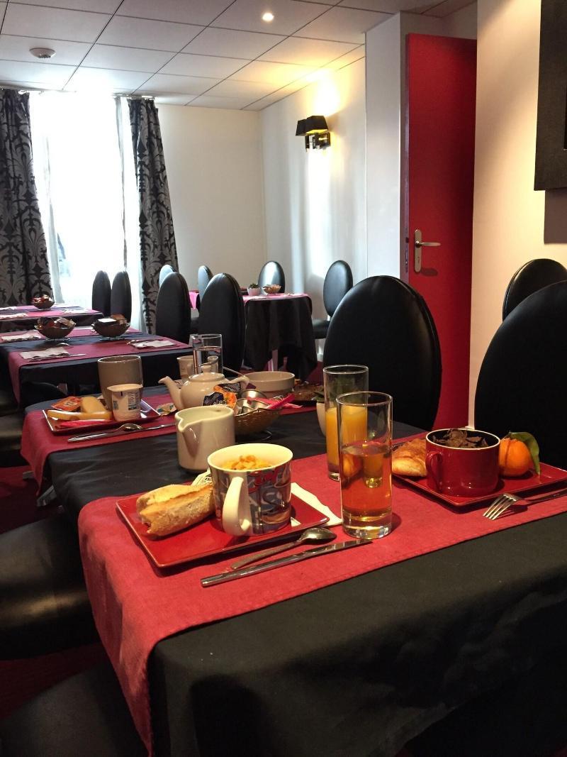 Logis Hotel Saint Martin Orlean Zewnętrze zdjęcie