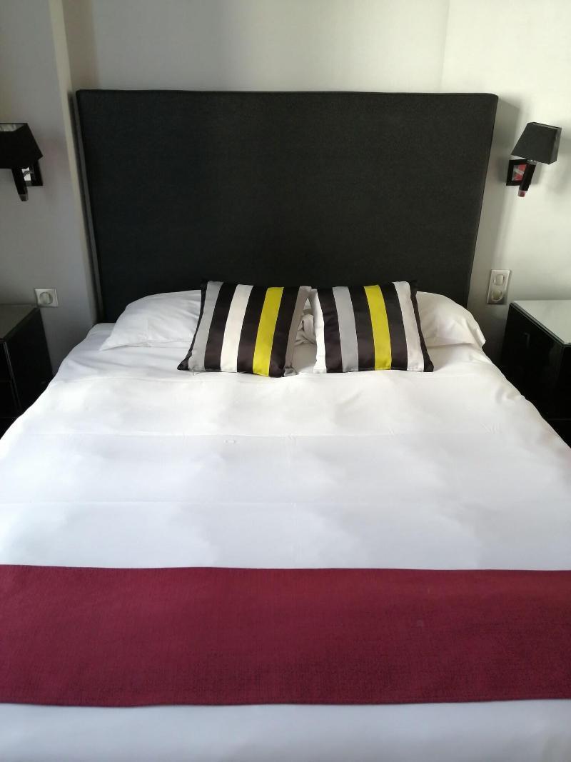 Logis Hotel Saint Martin Orlean Zewnętrze zdjęcie