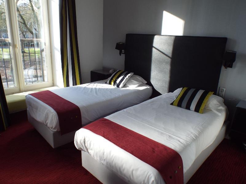 Logis Hotel Saint Martin Orlean Zewnętrze zdjęcie