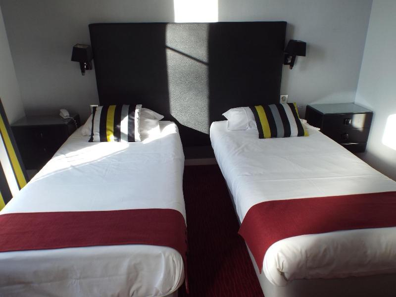 Logis Hotel Saint Martin Orlean Zewnętrze zdjęcie