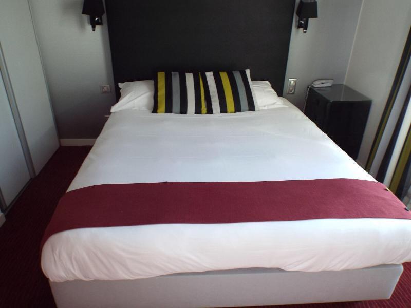 Logis Hotel Saint Martin Orlean Zewnętrze zdjęcie