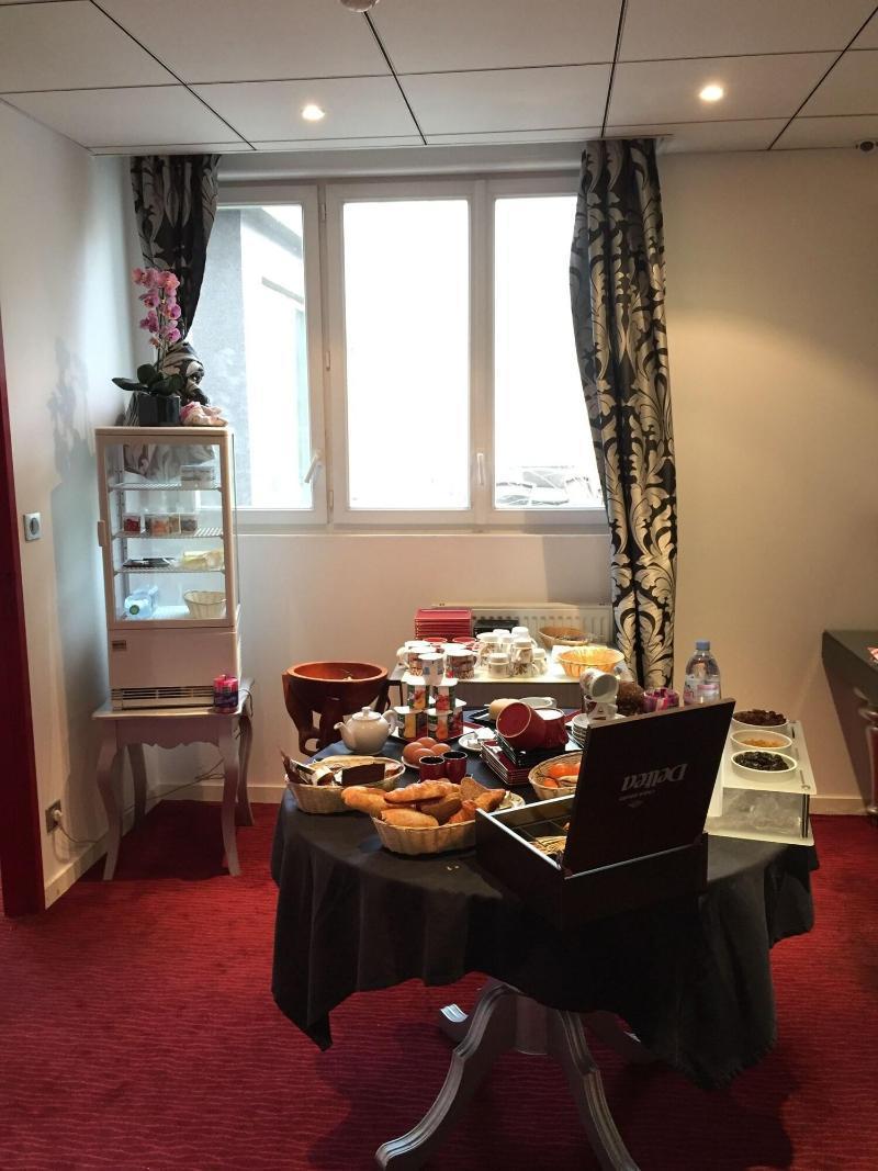 Logis Hotel Saint Martin Orlean Zewnętrze zdjęcie