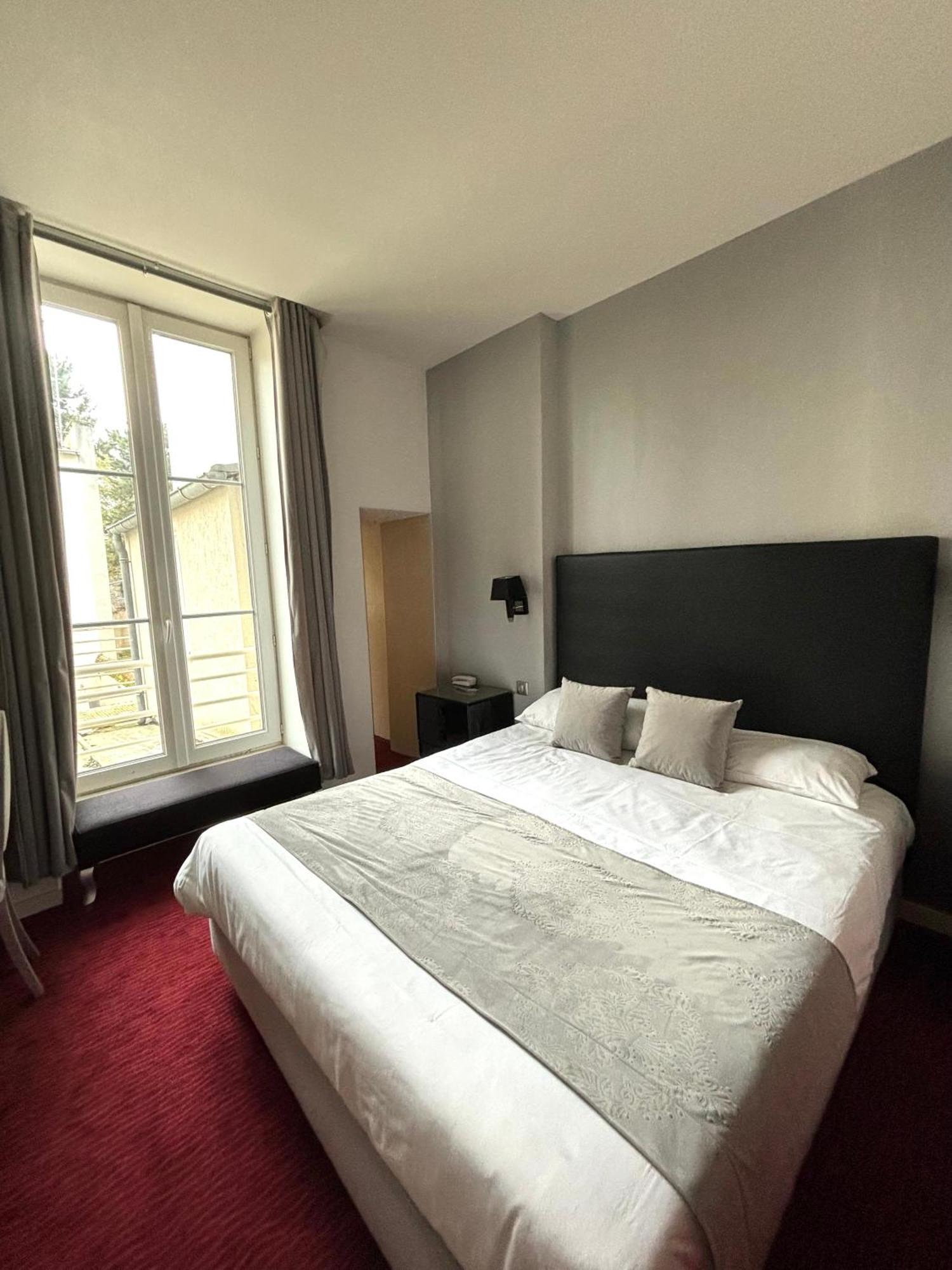 Logis Hotel Saint Martin Orlean Zewnętrze zdjęcie