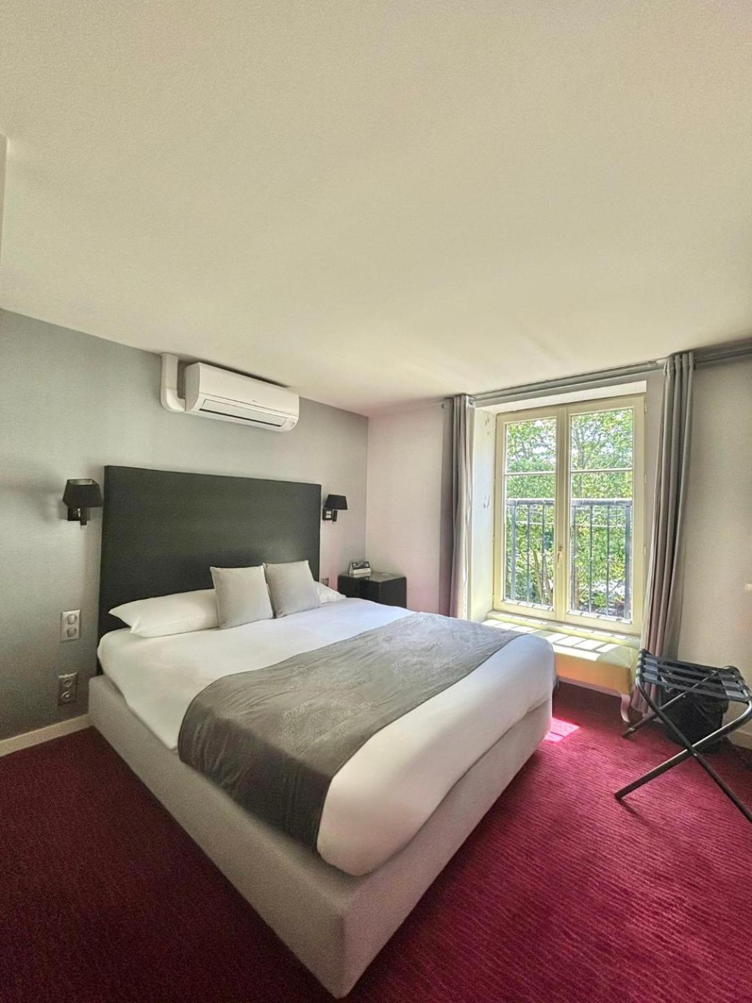 Logis Hotel Saint Martin Orlean Zewnętrze zdjęcie