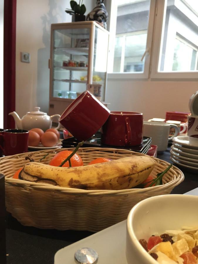 Logis Hotel Saint Martin Orlean Zewnętrze zdjęcie